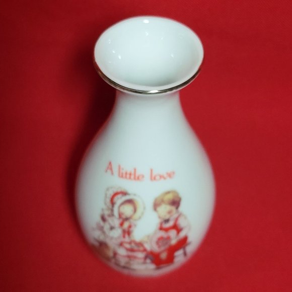 VTG Designers Collection Porcelain Love Talk Vase - Picture 6 of 13